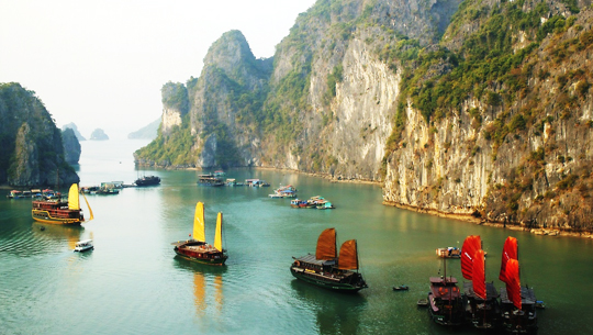 halong bay